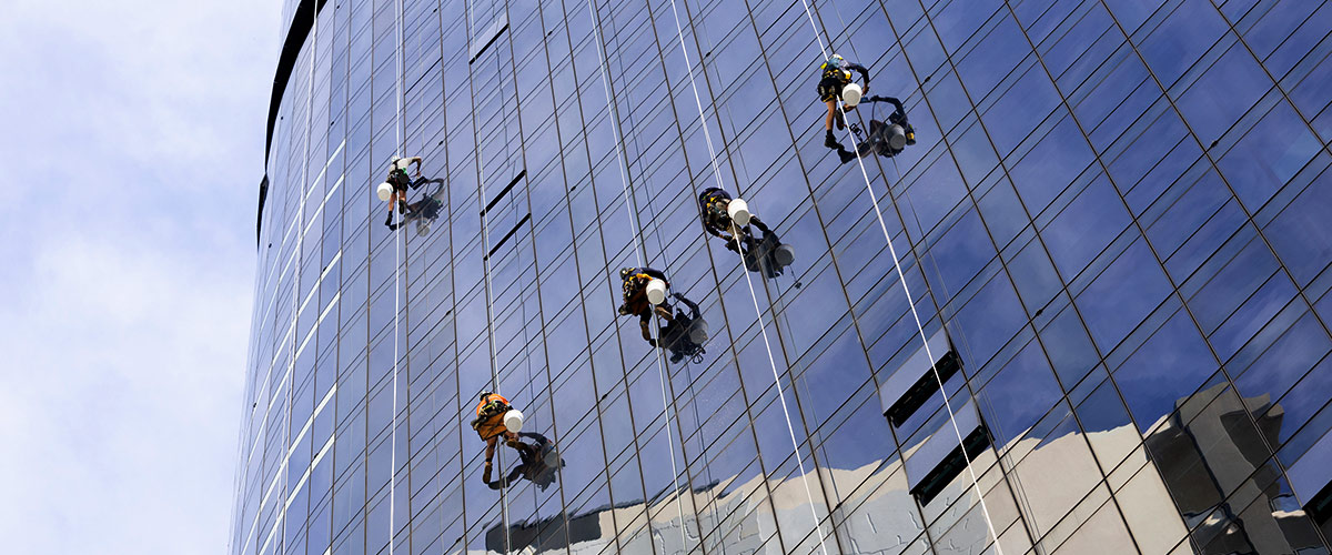 Commercial window cleaning Brisbane